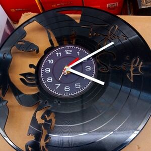 NEW Taylor Swift Vinyl clock